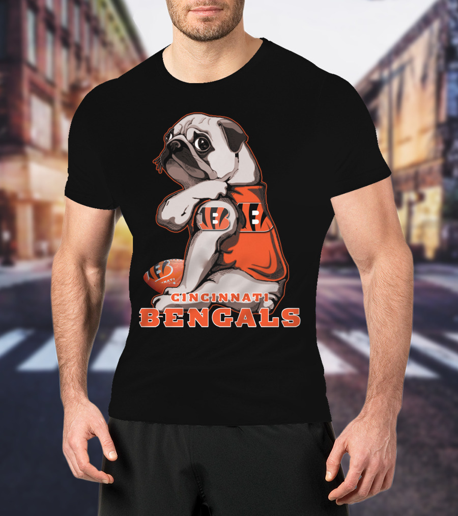 Cincinnati Bengals Pug Football T-Shirt