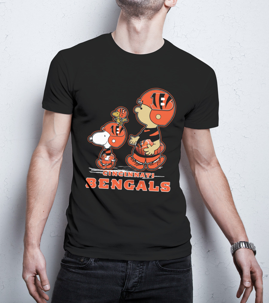 Cincinnati Bengals Peanuts Football Characters T-Shirt