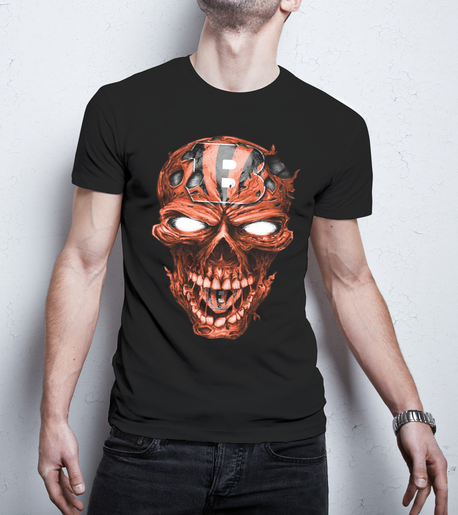 Cincinnati Bengals Skull Emblem With Team Helmet T-Shirt
