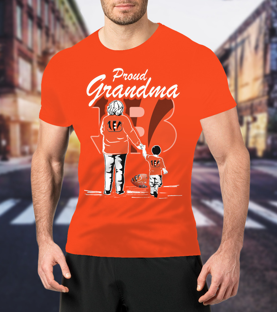 Proud Grandma Cincinnati Bengals Family Spirit Football Fan T-Shirt