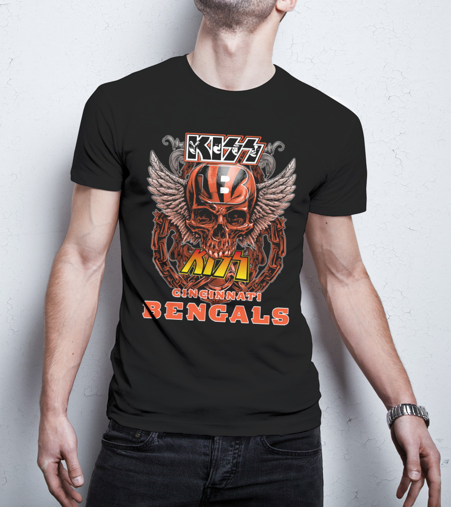 Kiss Cincinnati Bengals Skull Wings And Chains T-Shirt