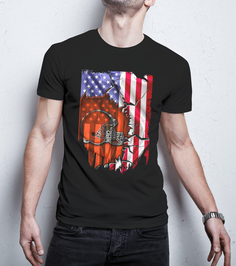 Cleveland Browns Helmet American Flag T-Shirt