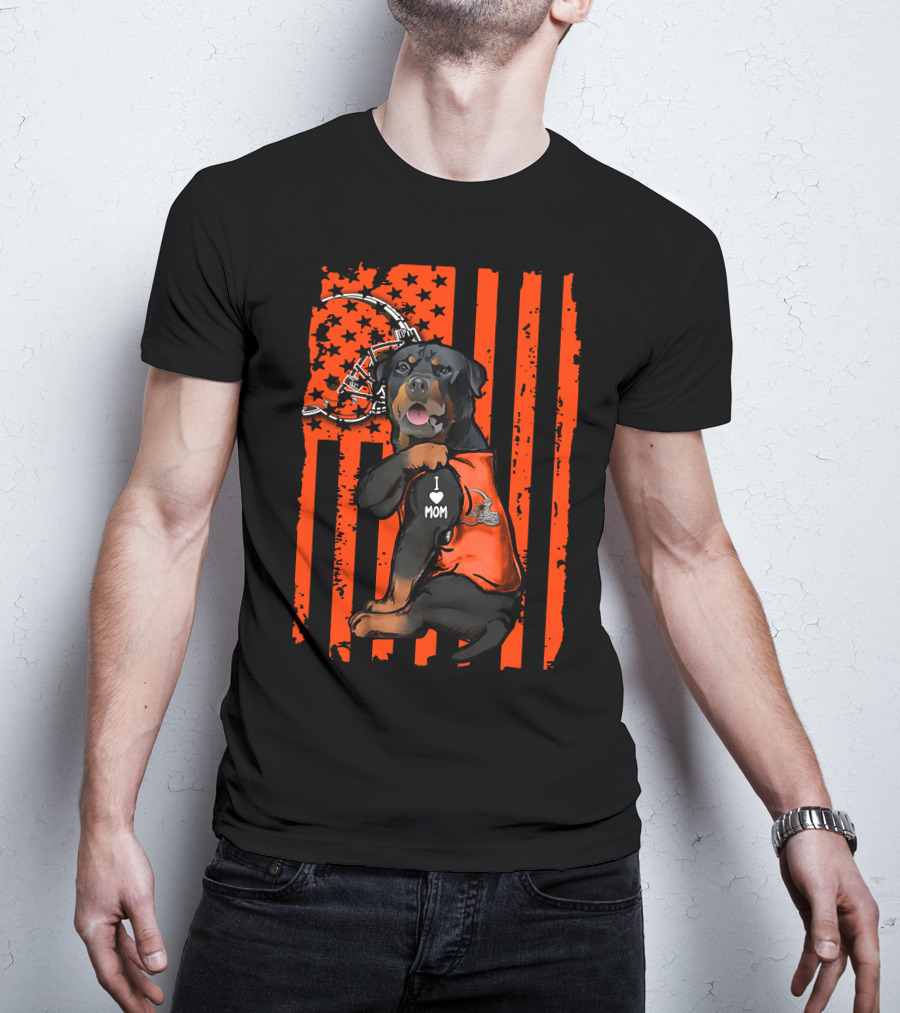 Rottweiler Cleveland Browns Helmet I Love Mom T-Shirt