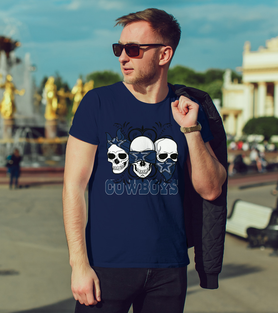 Cowboys Three Skulls Bandana Stars T-Shirt