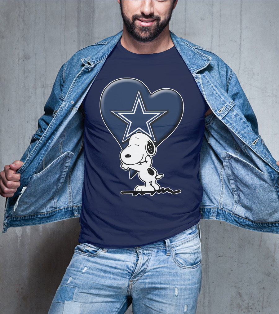 Snoopy Hugging Heart With Dallas Cowboys Star T-Shirt