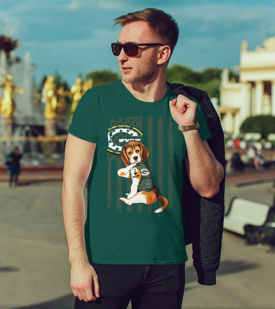 Beagle Wearing Green Bay Packers Jersey With I Love Mom Tattoo T-Shirt