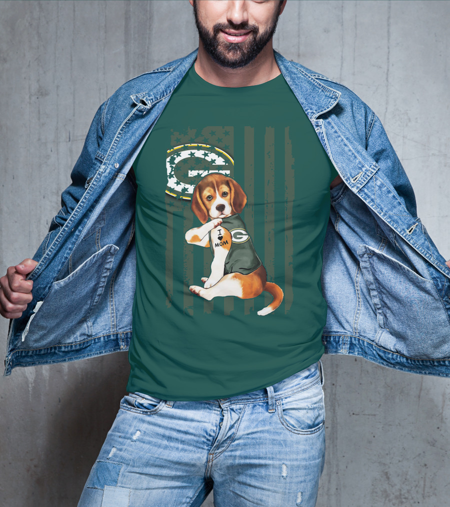 Beagle Wearing Green Bay Packers Jersey With I Love Mom Tattoo T-Shirt