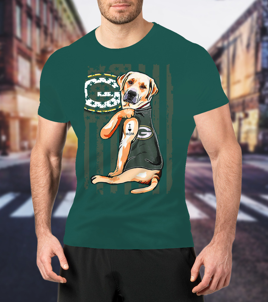Labrador Retriever I Love Mom Green Bay Packers Fan Stars T-Shirt