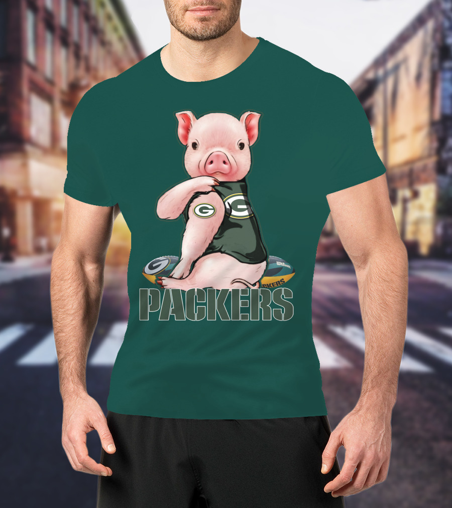 Green Bay Packers Pig Holding Football T-Shirt
