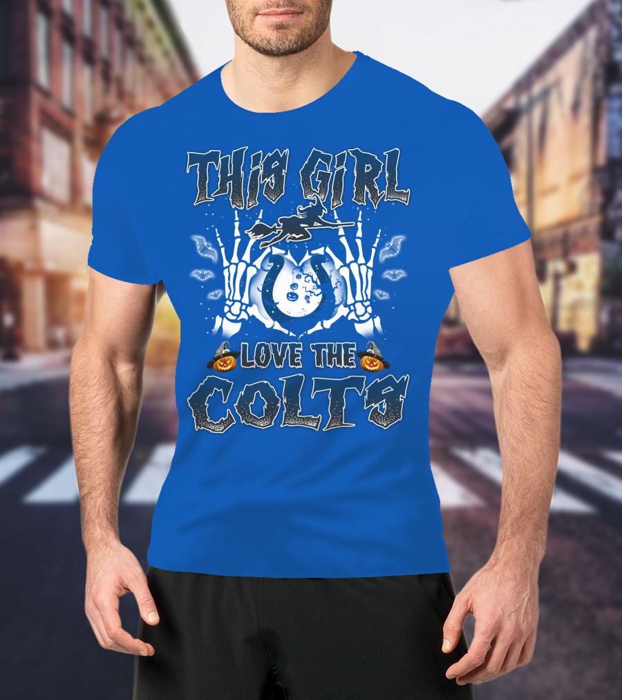 This Girl Love The Colts Halloween Skeleton Hands Pumpkin T-Shirt