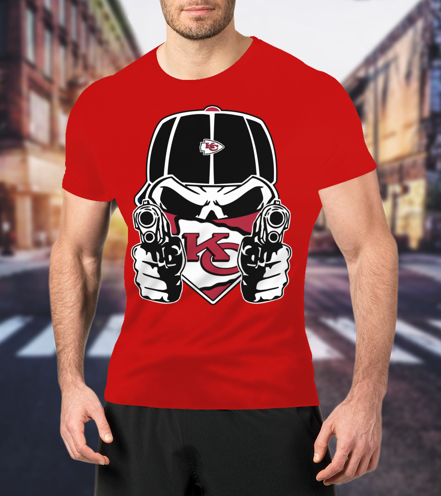 Kansas City Chiefs Bold Skull Logo Showdown T-Shirt