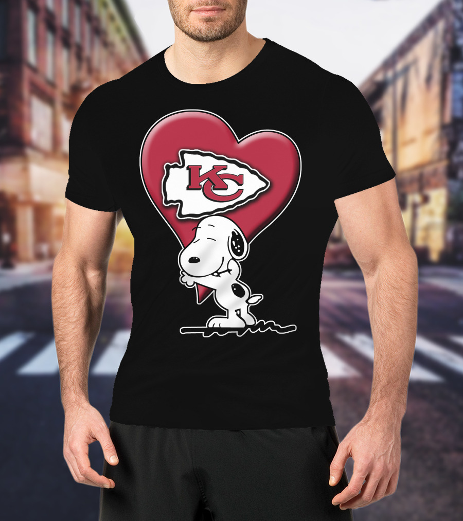 Snoopy Kansas City Chiefs Heart T-Shirt