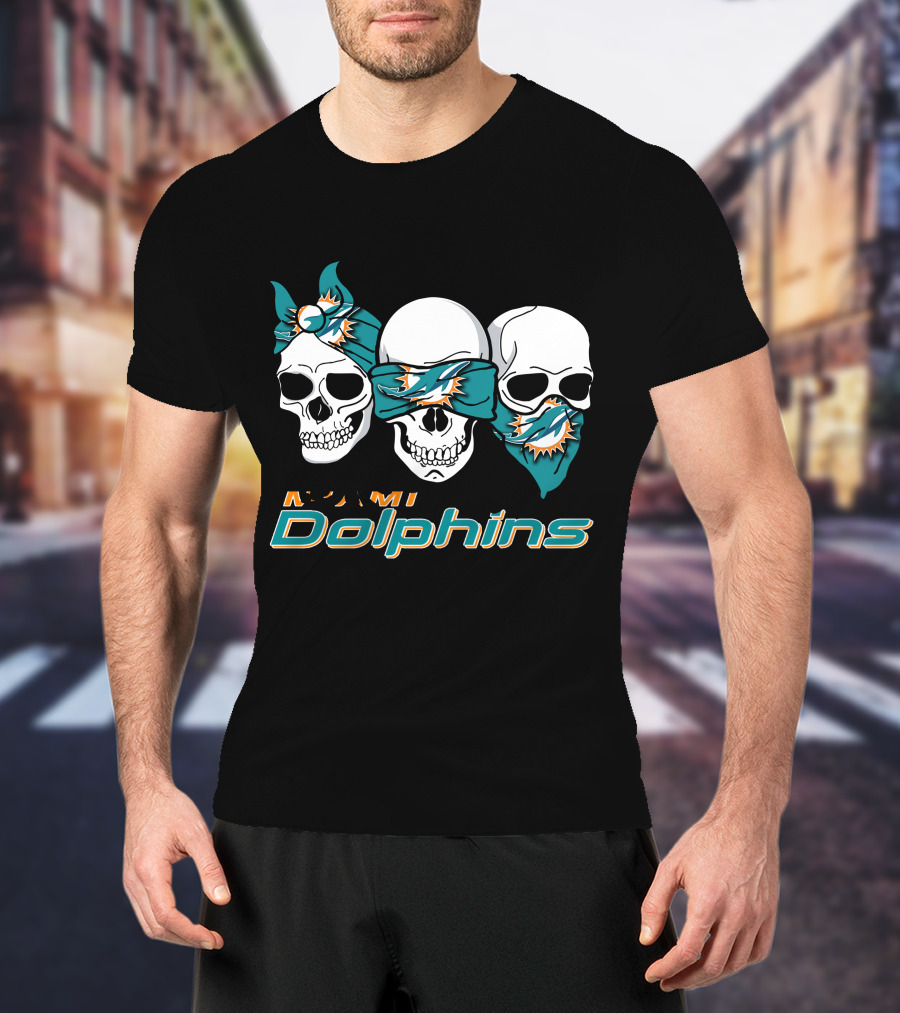 3 Skull Miami Dolphins T-Shirt