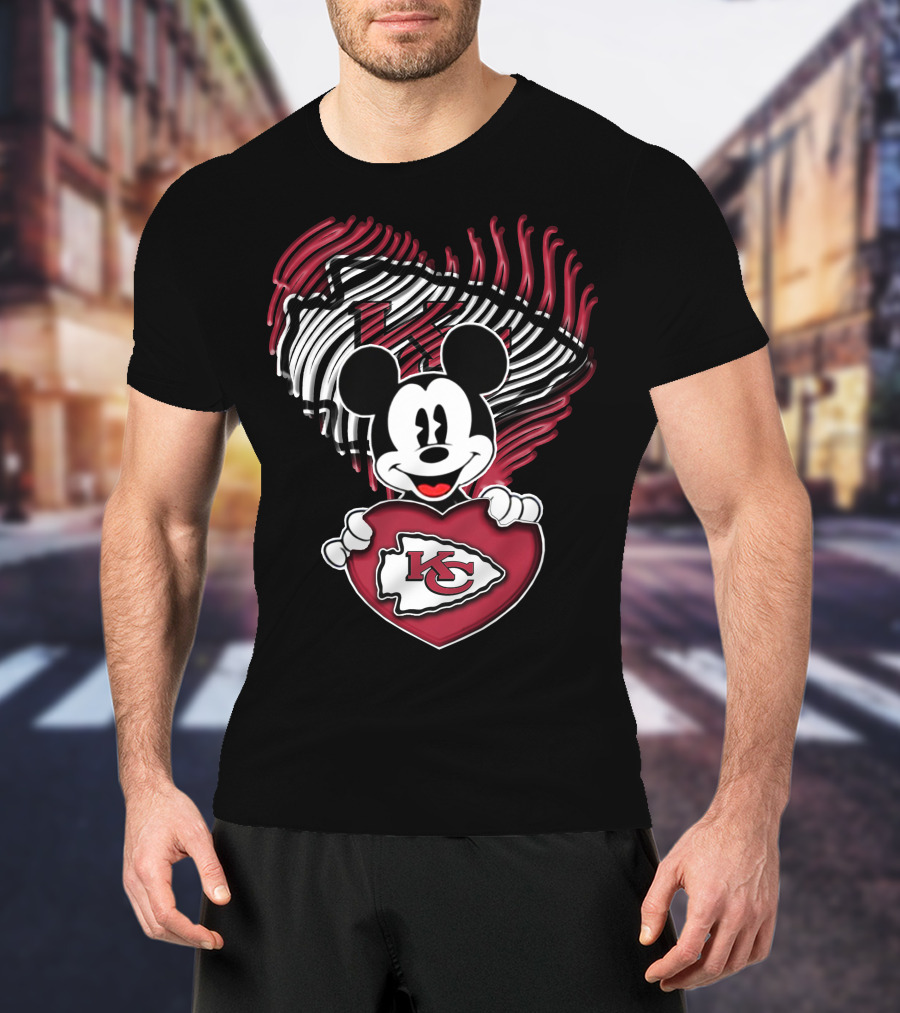 Mick Kansas City Chiefs Heart Paw Prints T-Shirt