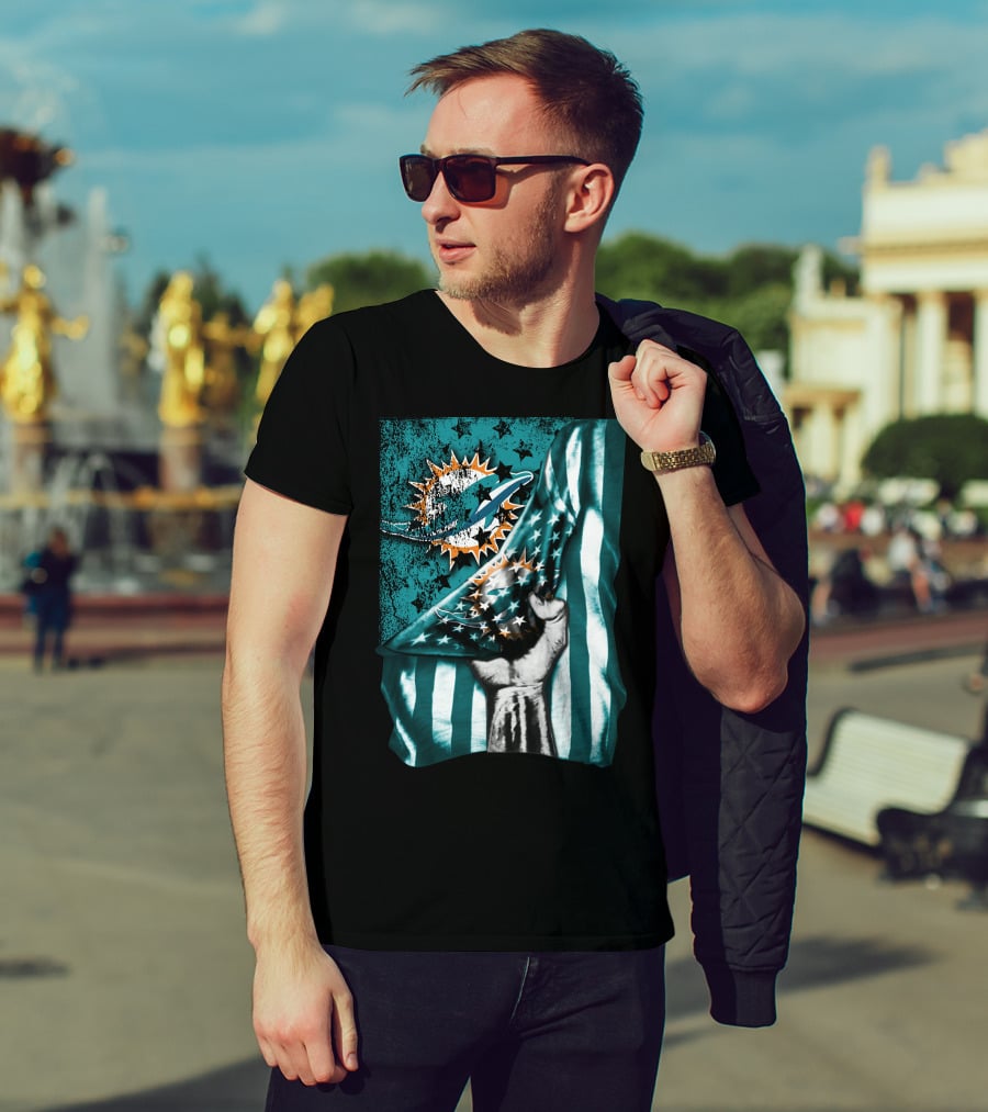 Flag V1 Miami Dolphins Stars And Stripes Fist T-Shirt