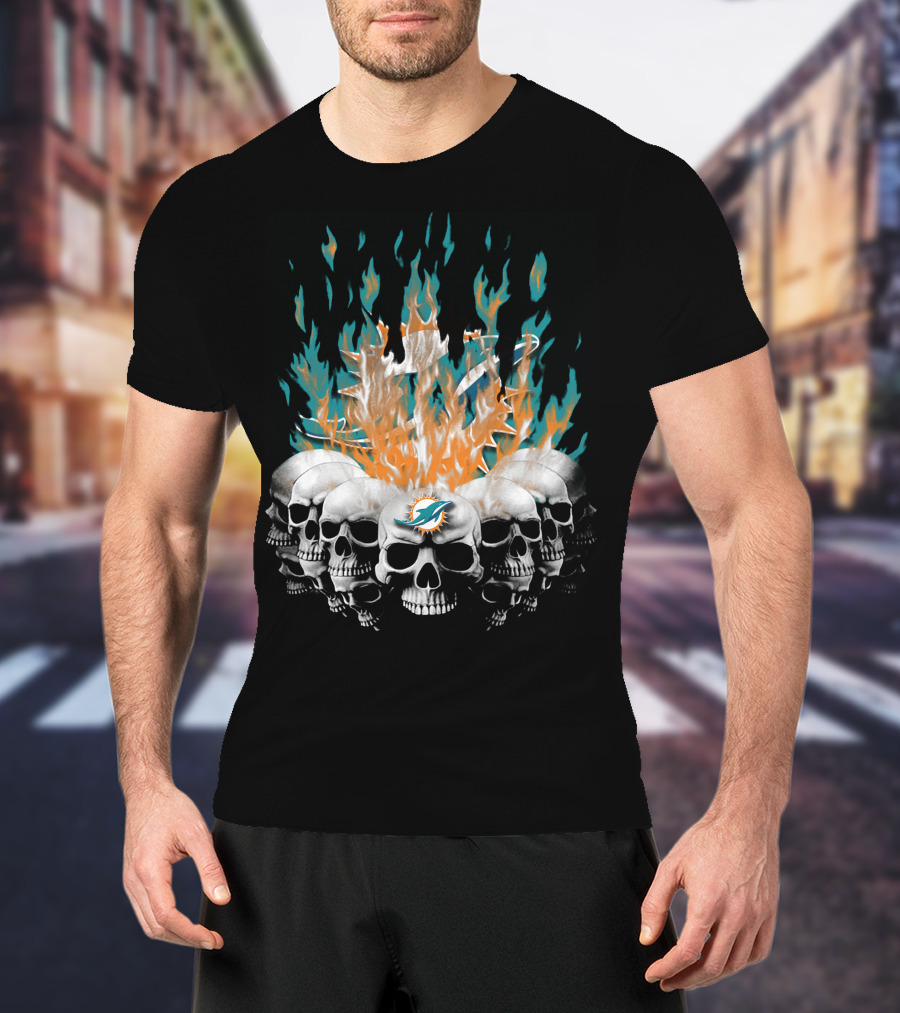 Miami Dolphins Skull Flames Graphic 18 T-Shirt