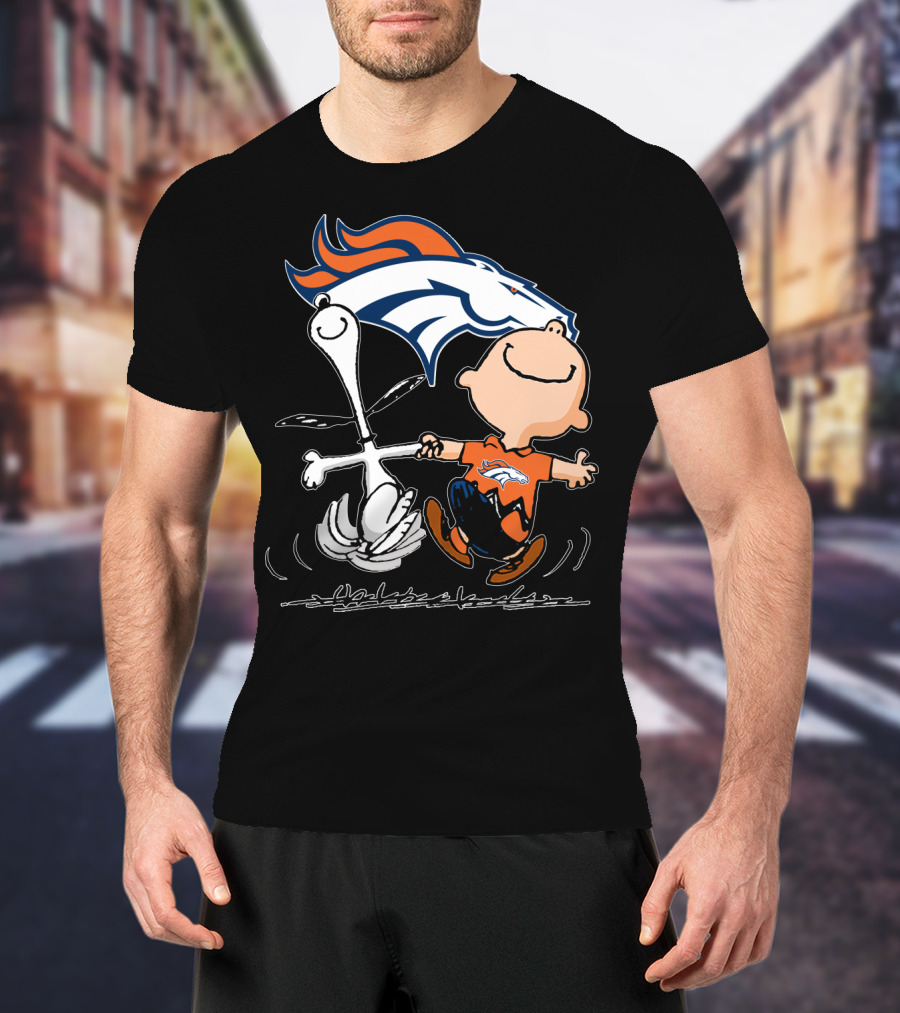 Snoopy Charlie Brown Dancing With Denver Broncos T-Shirt