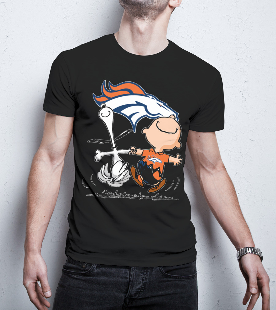 Snoopy Charlie Brown Dancing With Denver Broncos T-Shirt