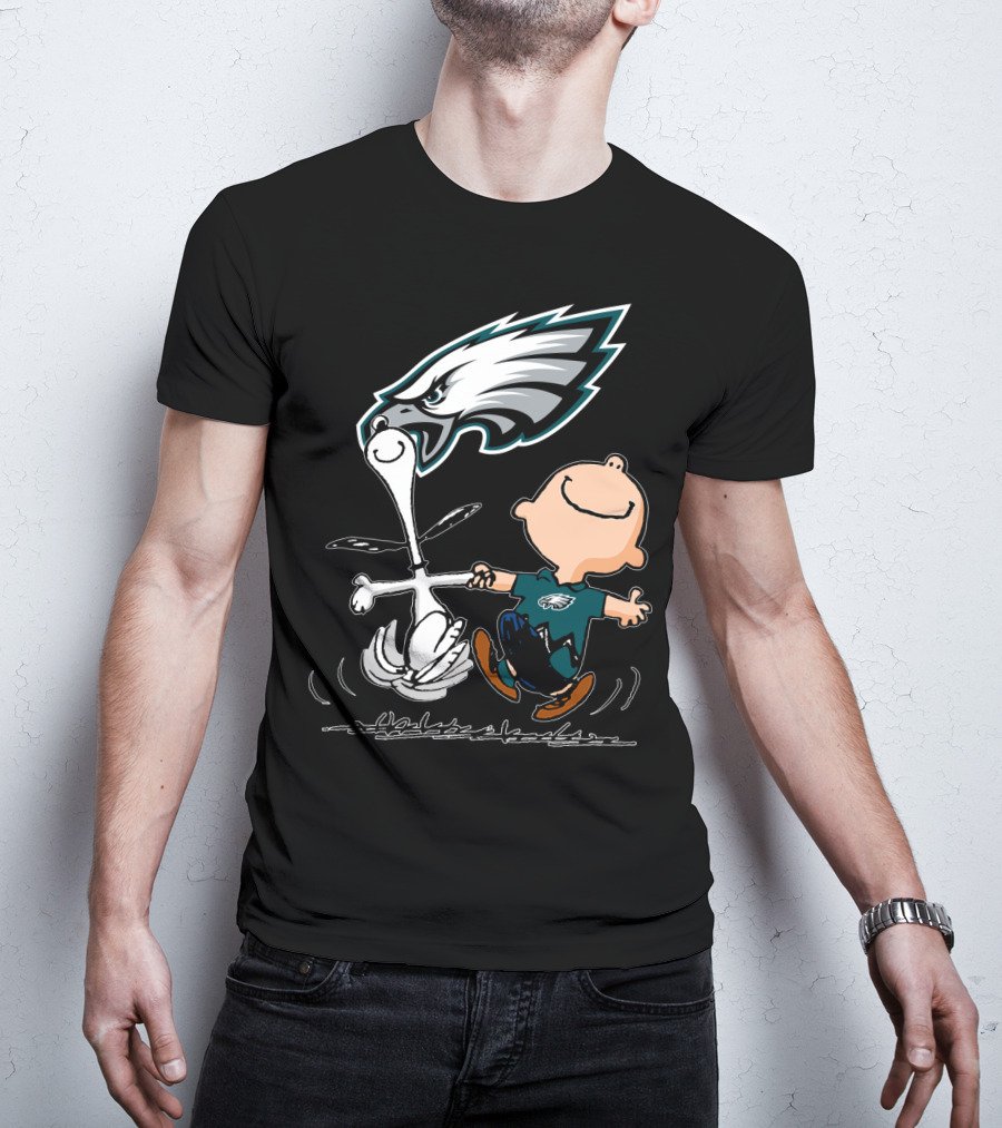 Snoopy And Philadelphia Eagles Logo Dance T-Shirt