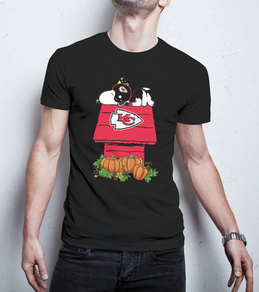 Kansas City Chiefs Snoopy Pumpkin Halloween T-Shirt