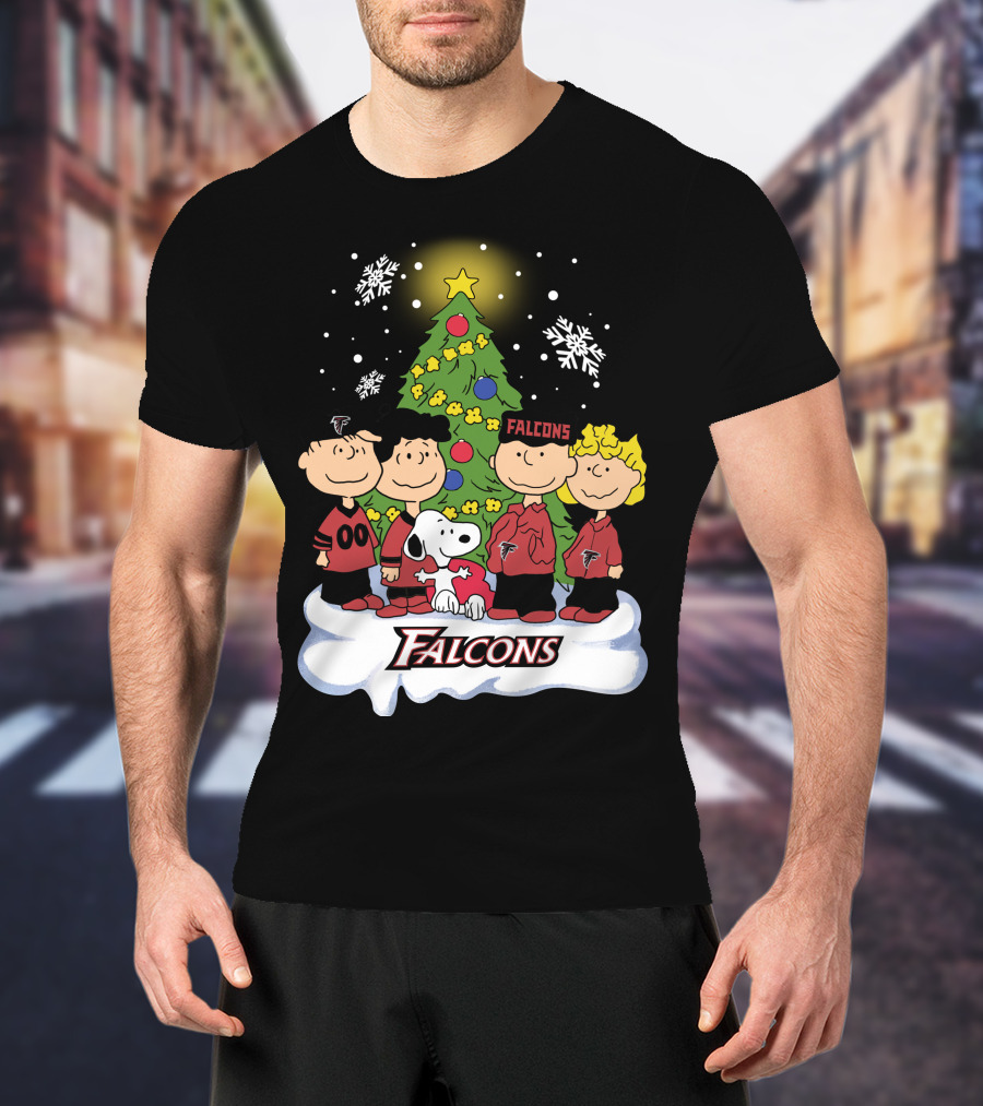 Snoopy Atlanta Falcons Christmas Peanuts Characters Snowflakes Tree T-Shirt