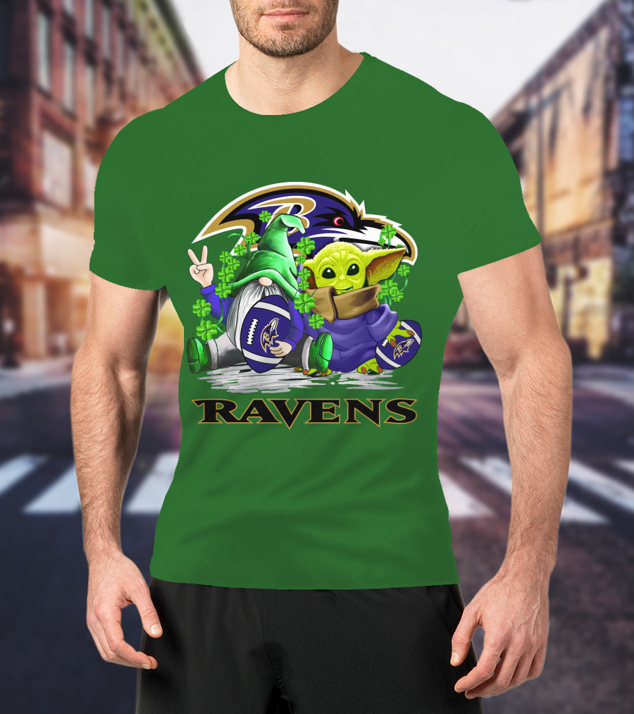 Baltimore Ravens St. Patrick's Day Football Gnome And Baby Alien With Shamrocks T-Shirt