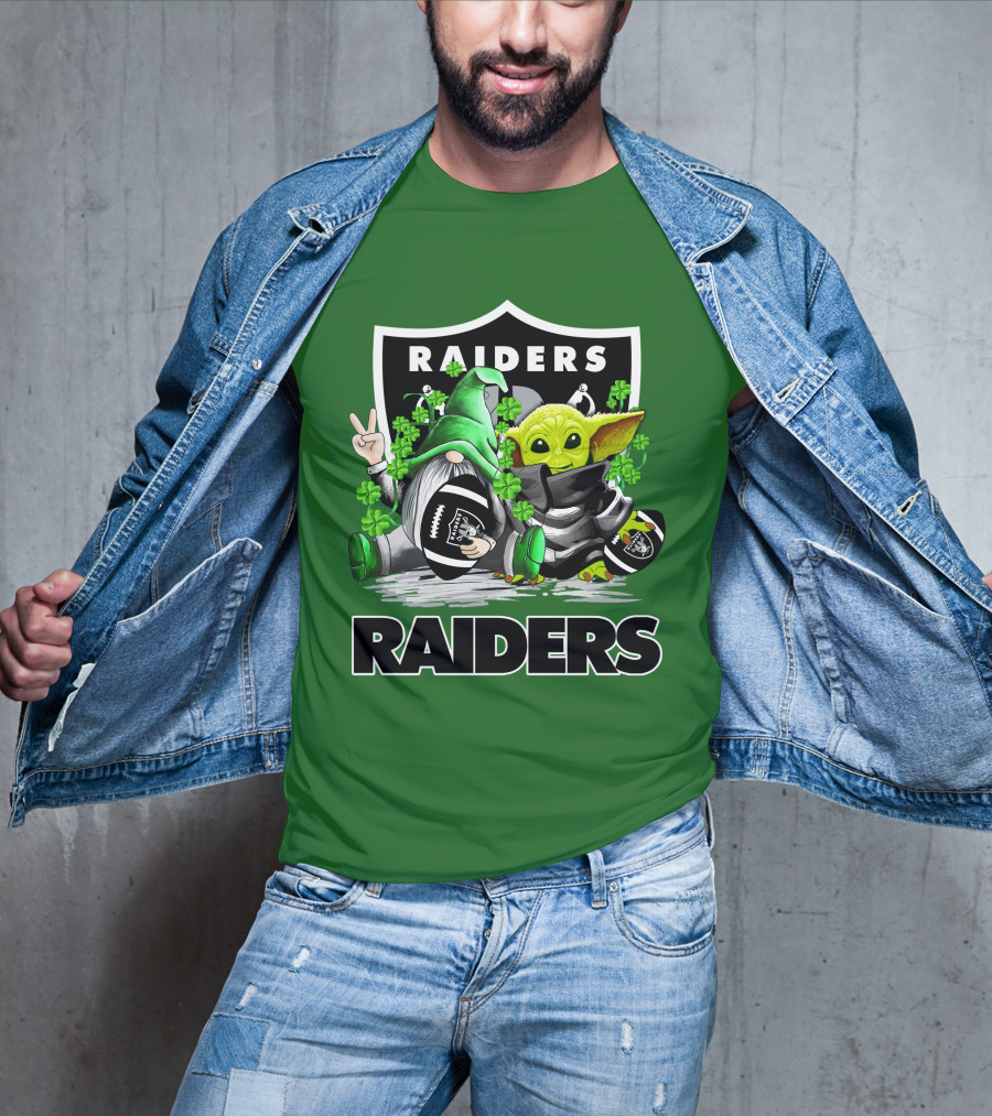 Raiders St. Patrick’s Day Football Gnome And Baby Alien With Clover Footballs T-Shirt