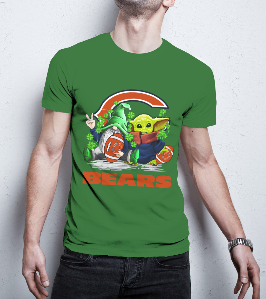 Chicago Bears St. Patrick's Day Football Gnome And Baby Alien T-Shirt