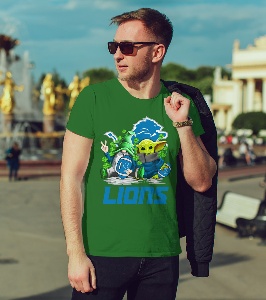 Detroit Lions St. Patrick's Day Gnome And Yoda Football T-Shirt
