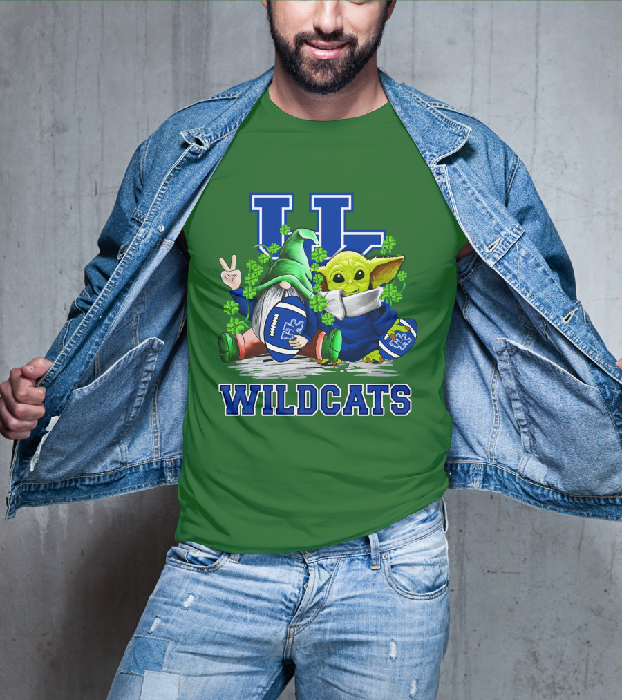 Kentucky Wildcats Football St. Patrick’s Day Shamrock Gnome And Green Alien T-Shirt