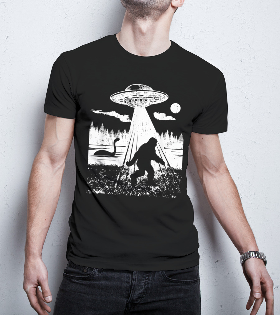 Bigfoot UFO Abduction Sasquatch Aliens Cryptozoology Loch Ness Monster Moonlight Scene T-Shirt