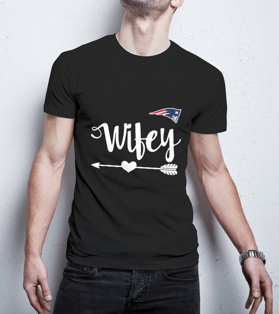 Wifey New England Patriots T-Shirt