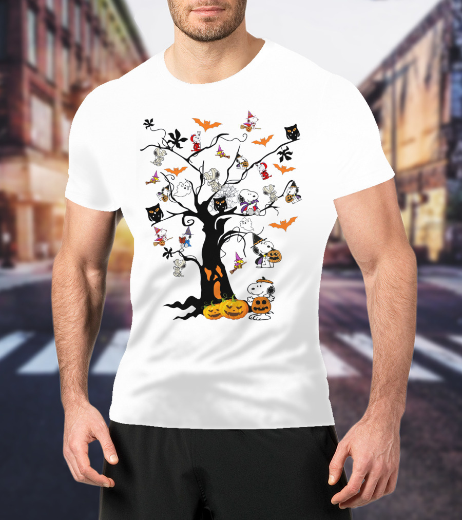 Peanuts Halloween Snoopy Pumpkin Costume Tree With Ghosts And Bats T-Shirt
