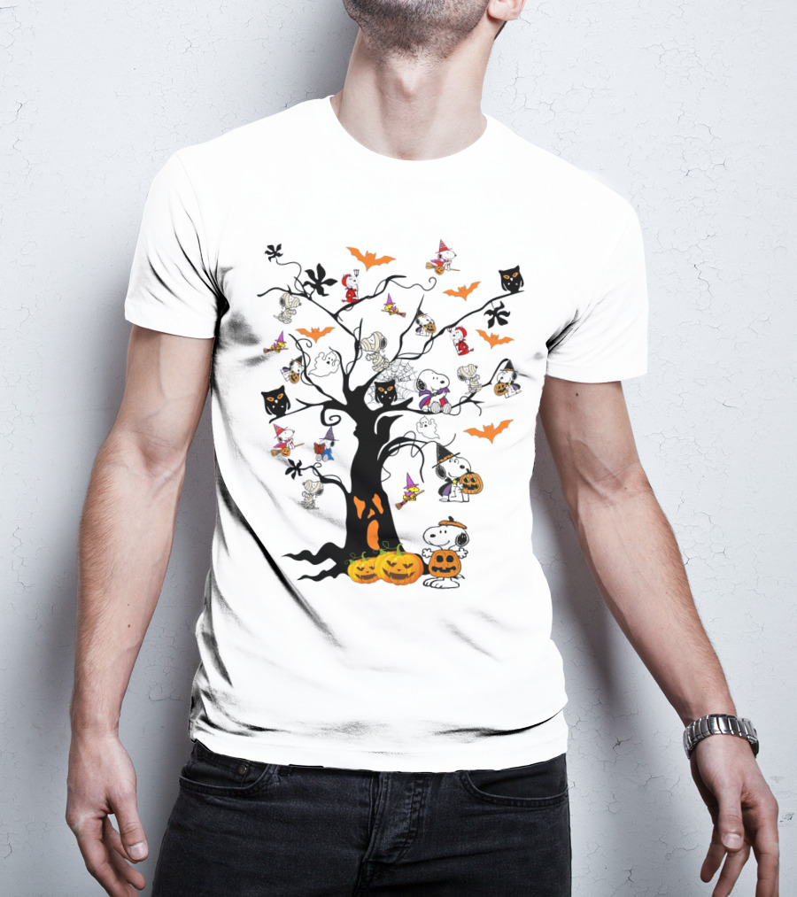Peanuts Halloween Snoopy Pumpkin Costume Tree With Ghosts And Bats T-Shirt