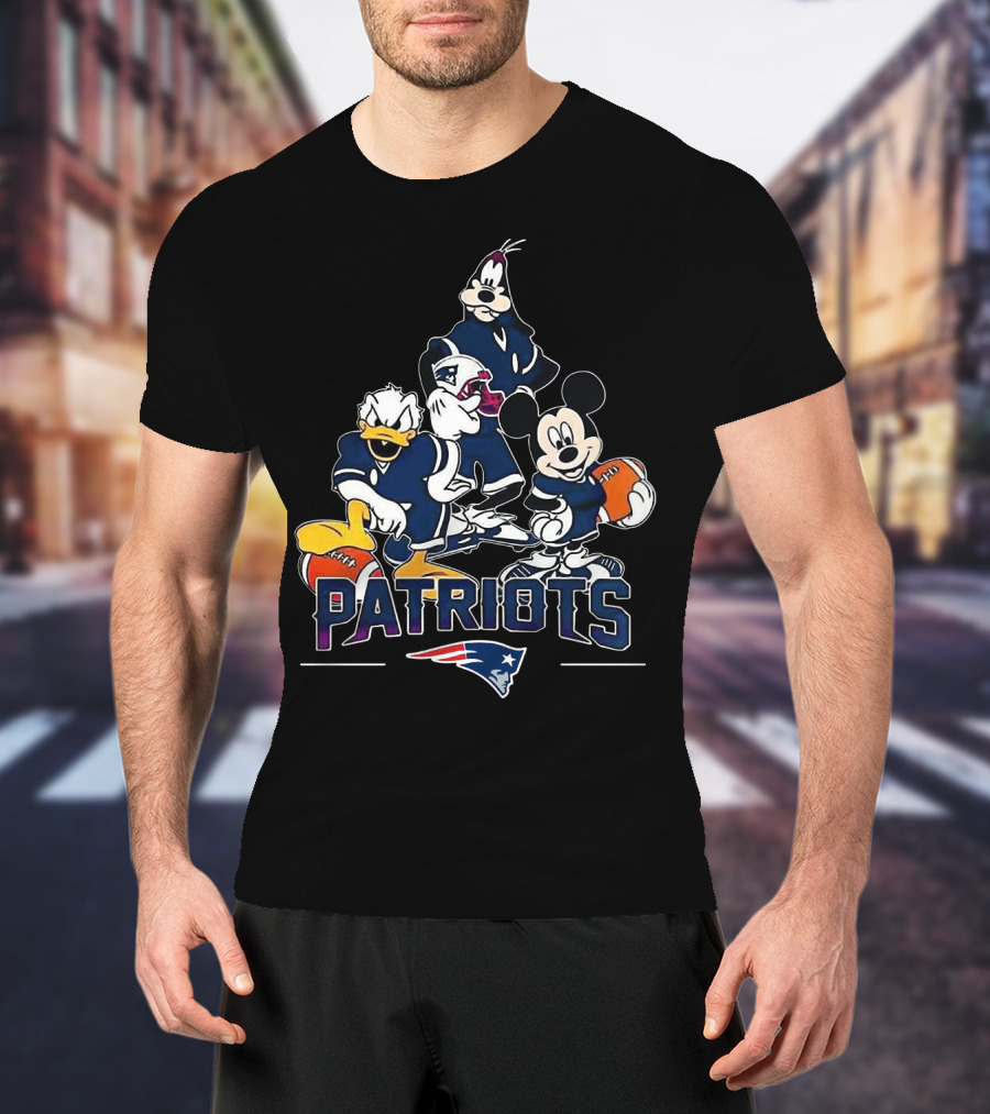 Mickey Mouse Donald Duck Goofy Patriots New England Football Patriots T-Shirt