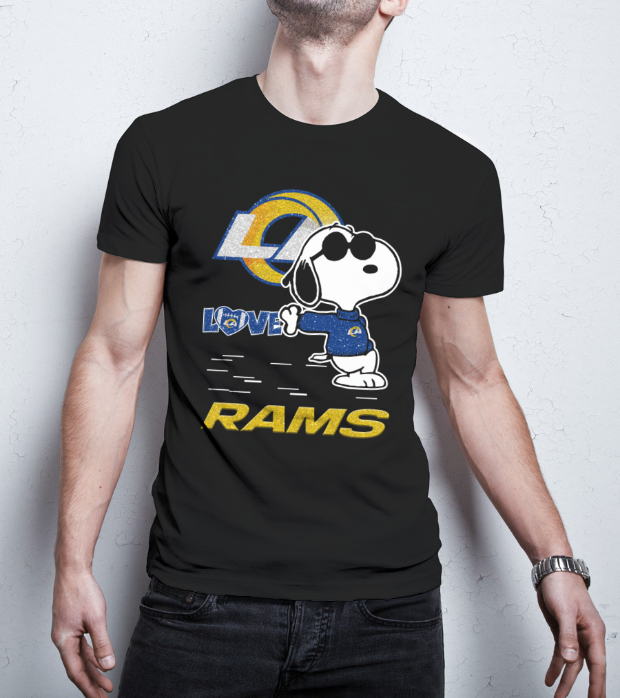 Snoopy Love Los Angeles Rams Football Fan Graphics T-Shirt