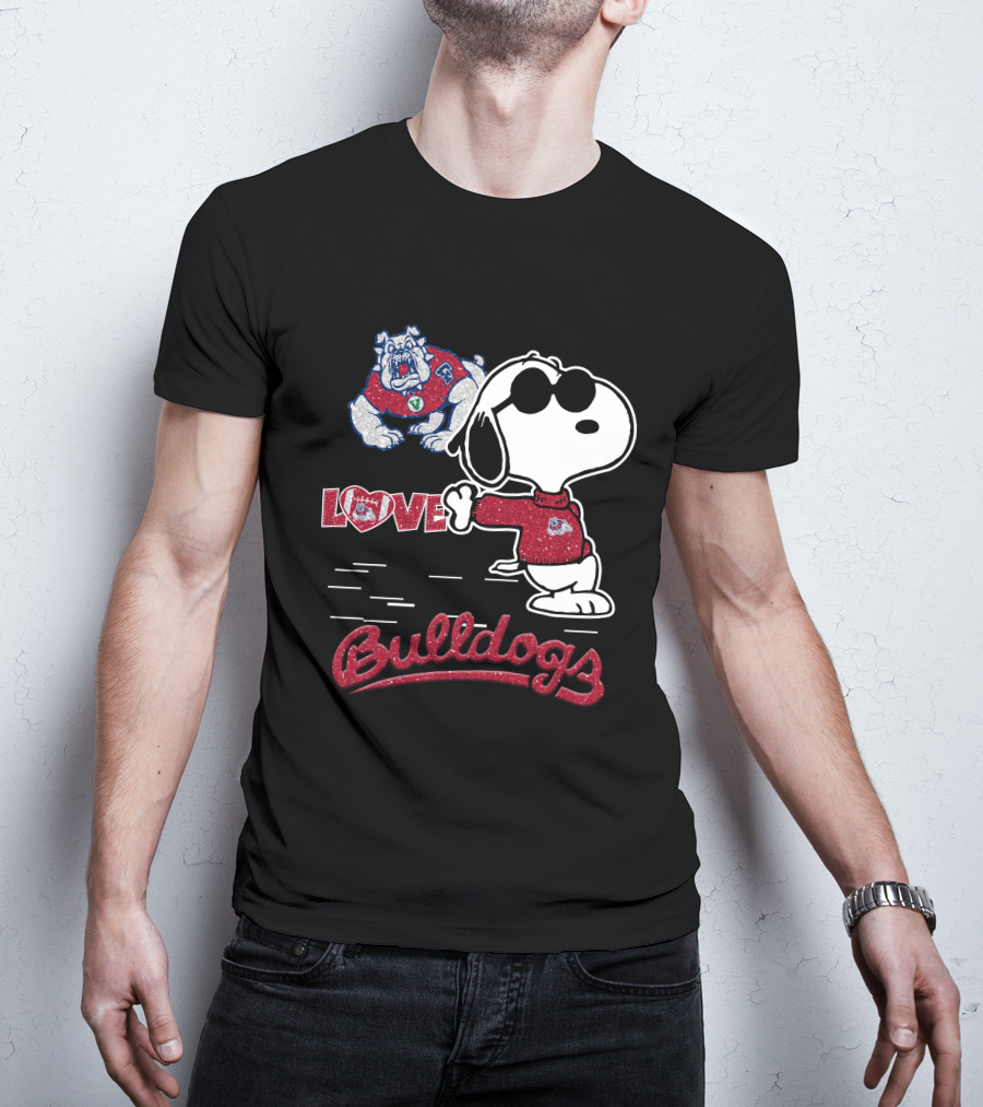 Snoopy Love Fresno State Bulldogs T-Shirt