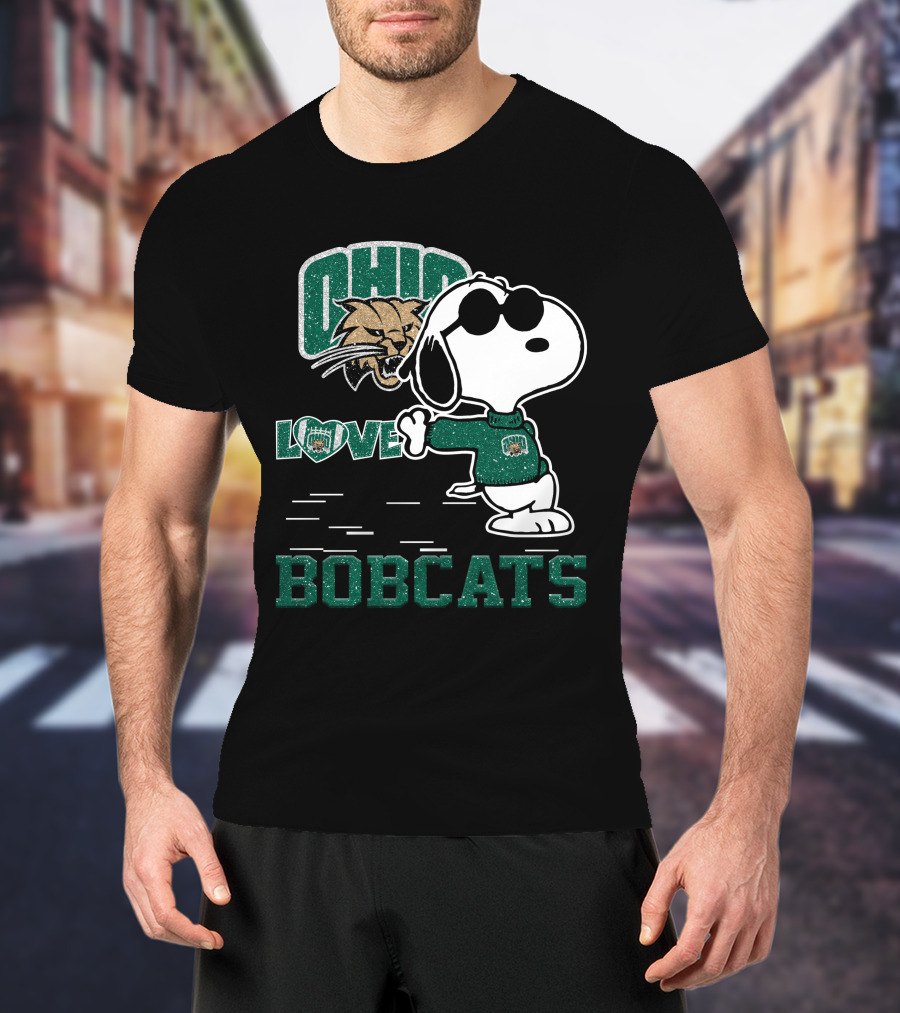 Snoopy Ohio Bobcats Love With Bobcat T-Shirt