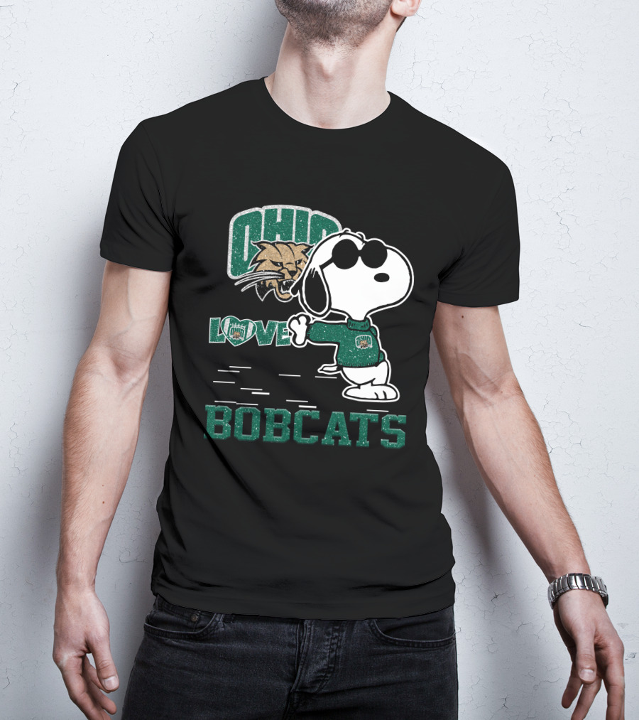 Snoopy Ohio Bobcats Love With Bobcat T-Shirt