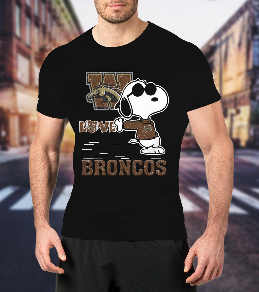 Snoopy Love Western Michigan Broncos Football Mascot Enthusiast T-Shirt