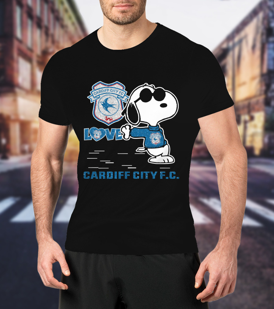 Snoopy Love Cardiff City F.c. T-Shirt