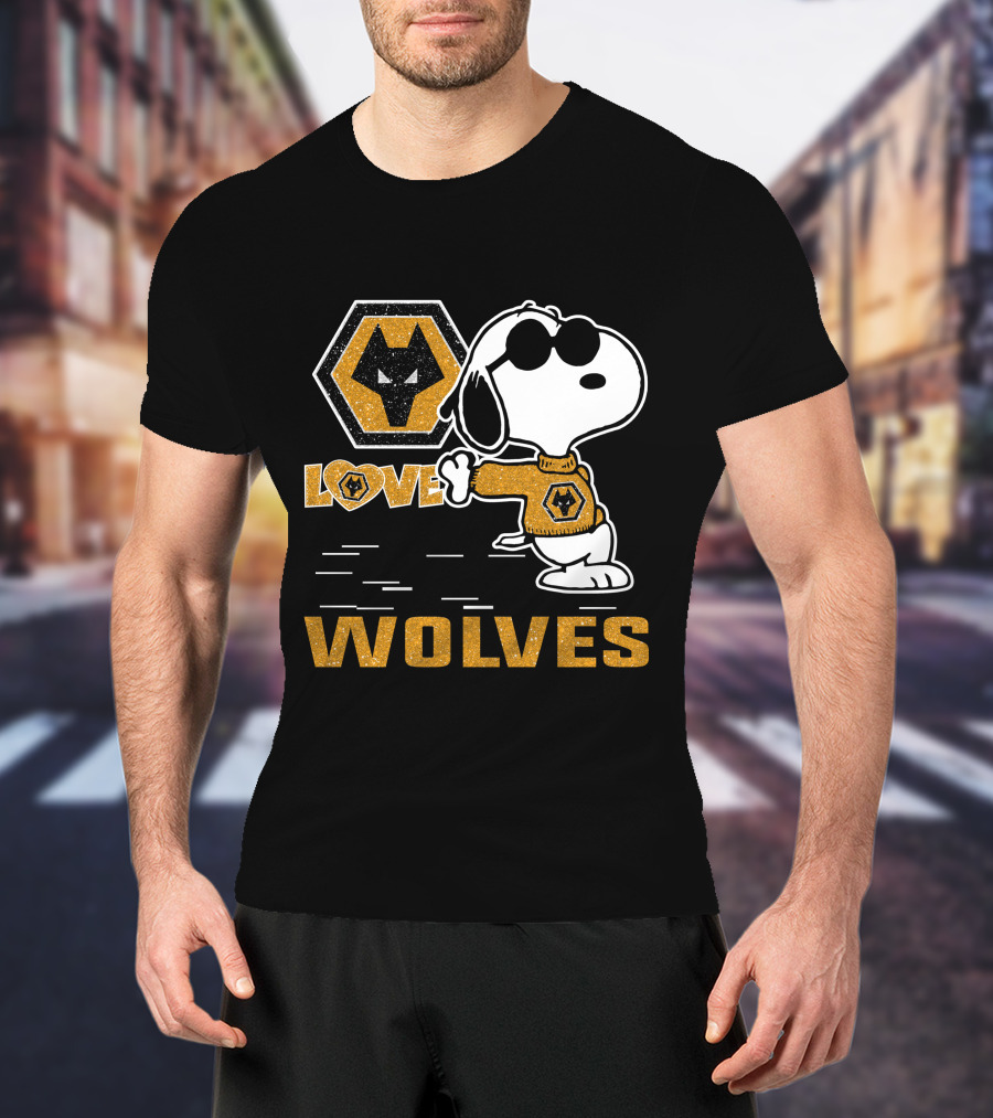 Snoopy Love Wolves Wolverhampton Wanderers T-Shirt