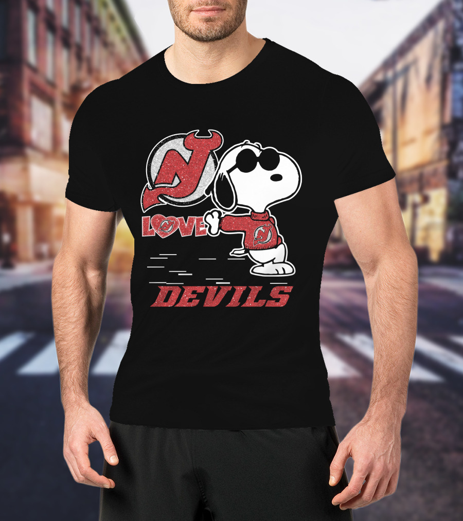 Snoopy Love New Jersey Devils Hockey T-Shirt