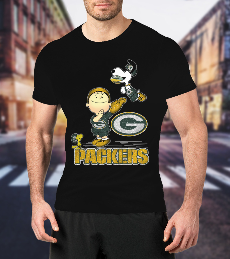 Snoopy And Friends Green Bay Packers Team Spirit T-Shirt