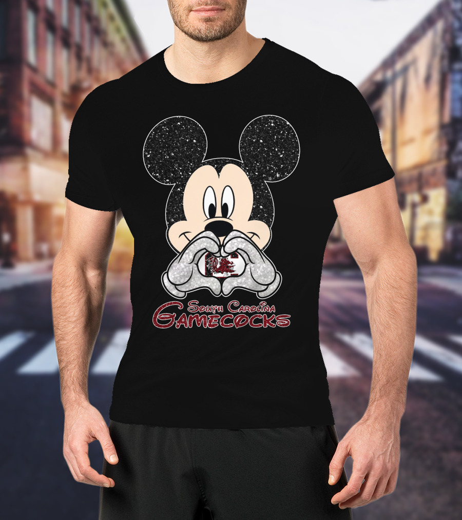 South Carolina Gamecocks Mickey Mouse Heart Hands T-Shirt