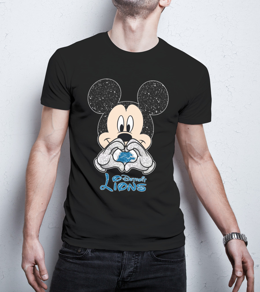 Mickey Mouse Heart Detroit Lions Fan Love T-Shirt