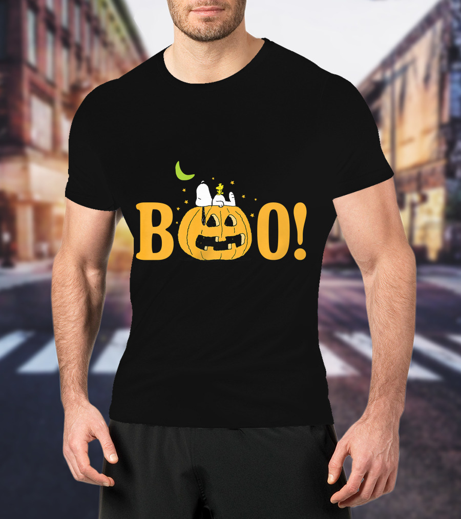 Snoopy And Woodstock Halloween Boo Pumpkin Moon Stars T-Shirt