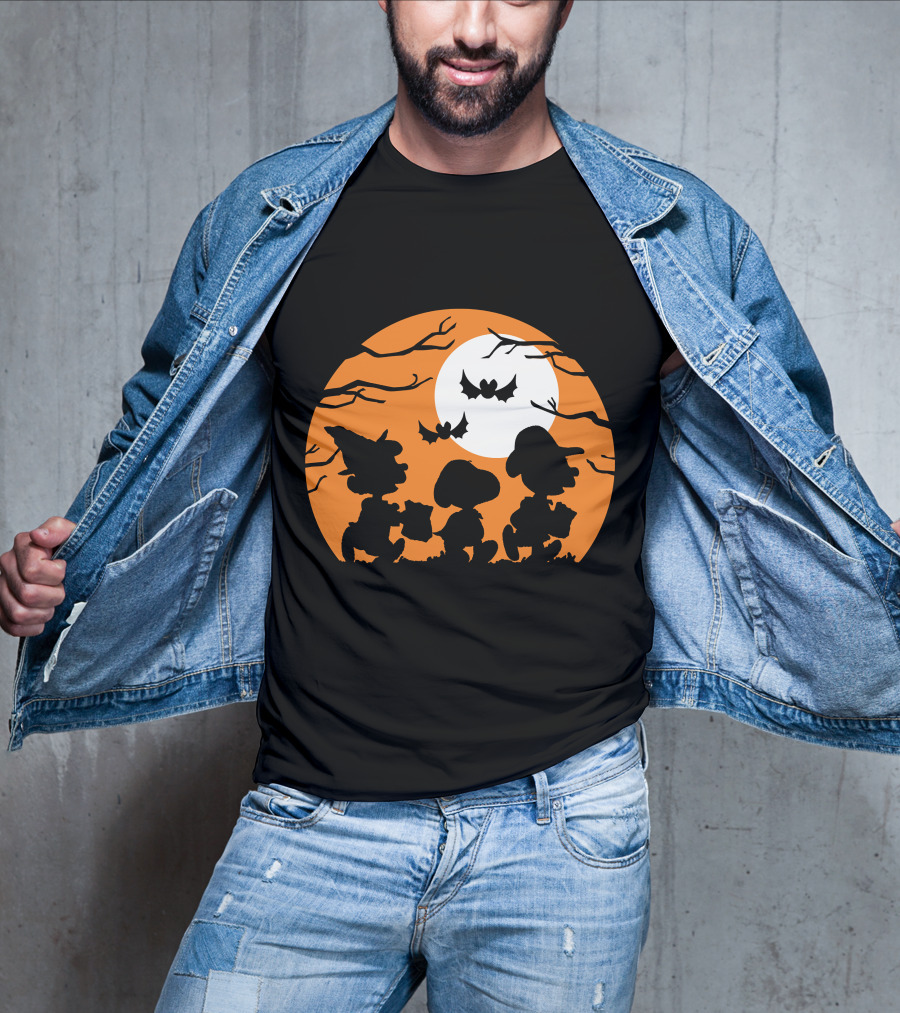 Peanuts Halloween Trick Or Treat Moonlit Bats T-Shirt