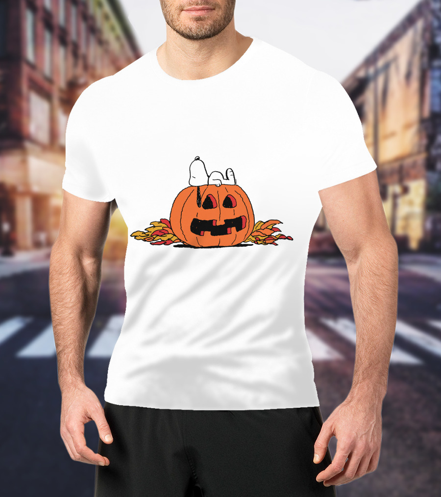 Snoopy Halloween Pumpkin Lantern T-Shirt