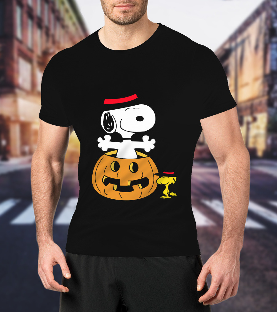 Snoopy Woodstock Halloween Pumpkin Witch Hat T-Shirt